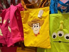 -名创优品(天河区正佳广场二店)