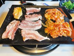 -八色五花肉(新村2号店)