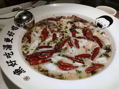 -江渔儿酸菜鱼(奥园广场金发购物中心店)