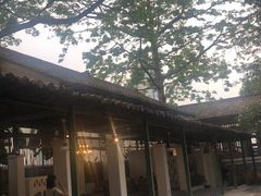 -喜洲吧·江畔老船厂·庭院餐厅(喜临院店)