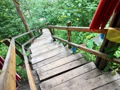 -峡谷浮石林景区