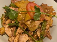 -大头虾越式风味餐厅(光明广场店)