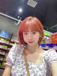 -BULB STUDIO 巴柏明星发型工作室