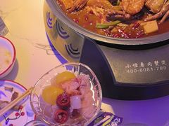 -徐记小怪兽肉蟹煲店(哈西万达金街店)