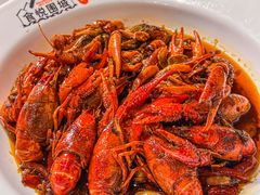 -食悦围城龙虾馆(万江店)