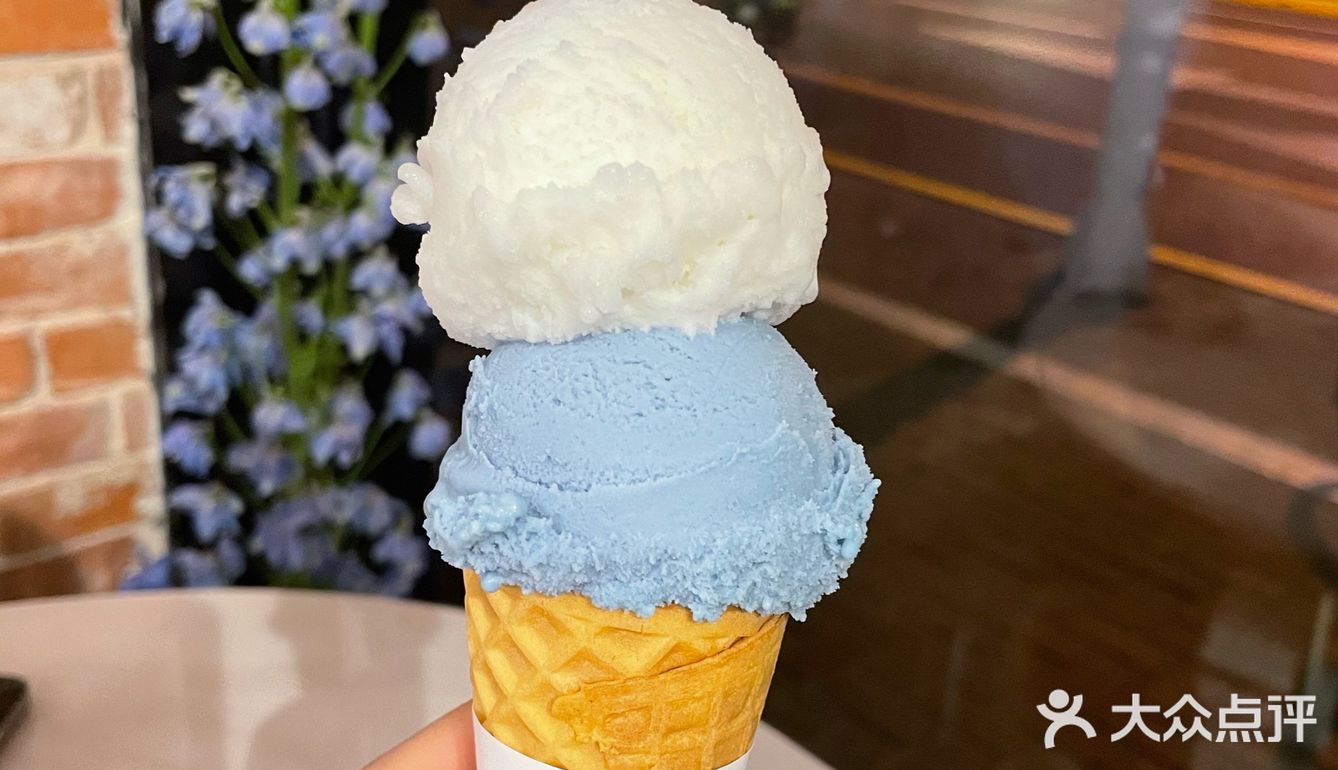 属于是盲点也不会踩雷的店，店里口味很多