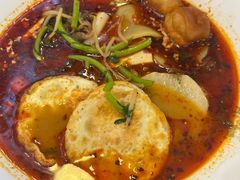 -Hi Joopo Hot Pot 吉阿婆麻辣烫