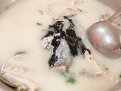 -雪湖煜辰鱼头老店(雪野湖店)