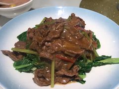 芥兰炒牛肉-潮人姐妹轩(海宁路店)