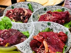 招牌四味坛子肉-芝士牛炭火烤肉