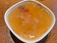 -湘力力小院·鱼汤泡饭(枫林路店)