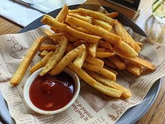 -MARU玛露音乐餐厅(大学路店)