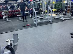 -宝德龙游泳健身