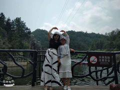 -玻璃桥景区石牛寨