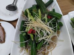 -李连贵熏肉大饼(沈阳站店)