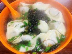 荠菜肉馄饨-阿麟馄饨(延长路店)