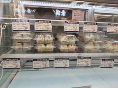 -白玉兰食品(中山公园龙之梦店)