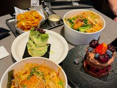 -W COLLECTIVE  DESSERT SHOP