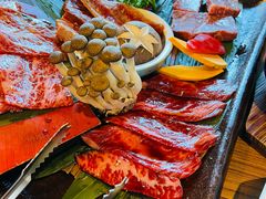 -炼火烤肉店