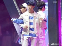 -南京奥林匹克体育中心-体育馆