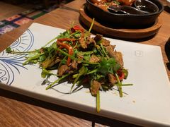 -云海肴·汽锅鸡·云南菜(天山百盛优客店)