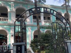 -星巴克臻选(广州沙面店)