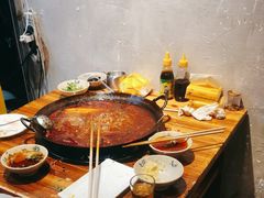 -六公里老火锅(总店)
