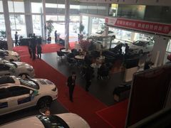 -弘仁宝佳比亚迪4S店(宝山旗舰店)