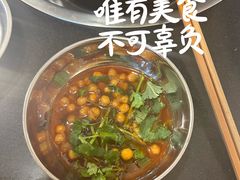 -鸿顺老铁锅美蛙鱼府(解放碑店)