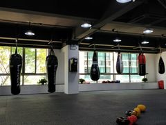 -FIGHTMAN格斗俱乐部(长宁临空店)