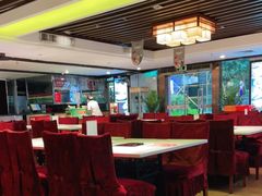 大堂-潮泰牛肉火锅 · 创于1992年(车公庙店)