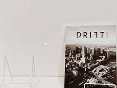 餐具摆设-Onirii Coffee(长乐路店)