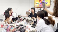 -KISS U 国际美学