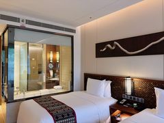 -西双版纳融创皇冠假日度假酒店