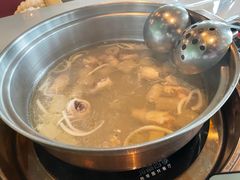 -润园四季椰子鸡火锅(海上世界店)