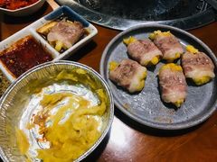 -石頭記榴莲烤肉(万达金街店)