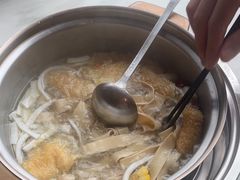 -喃喃椰·糟粕醋·椰子鸡火锅(七堡花园店)