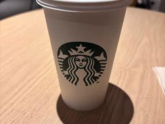 -星巴克臻选(南京金茂览秀城店)