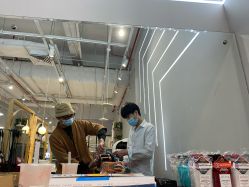 -苏豪路易士·嘉玛发廊