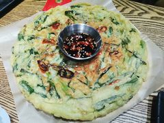 海鲜葱饼-吴草鸡爪오초닭발韩食堂(融恒盈嘉中心店)