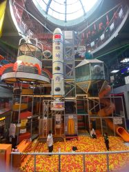 -嗨翻Hi-Fun竞技主题乐园·蹦床团建生日聚会(五棵松华熙店)