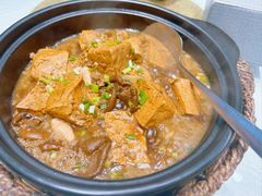 雁来蕈炖豆腐-两户人家农家乐