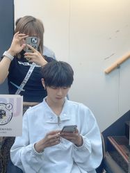 -藤野造型专业烫染接发