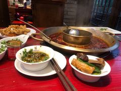 -小龙翻大江文化火锅(宽窄店)