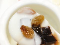 老济南酸奶-鹊华居·地道鲁菜·海鲜·融合味(大明湖店)