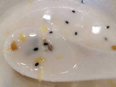 牛奶鸡蛋醪糟-清真·尼罗美食城(王府井生活广场店)