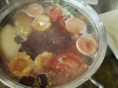 -老鼎万春卤菜(鹭湖宫8区店)