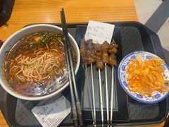 -金城尕娃牛肉面(钻汇广场店)