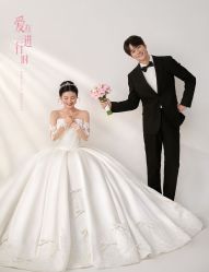 -雅云婚纱摄影工作室旗舰店