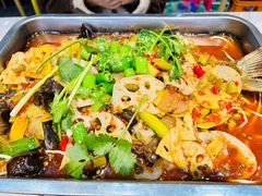 -金铲铲·江湖菜烧烤